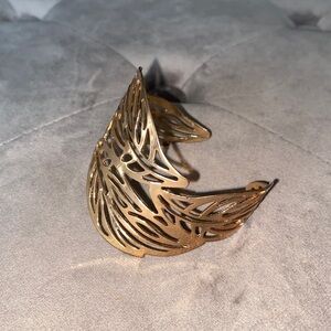 Gold leaf cutout cuff bracelet